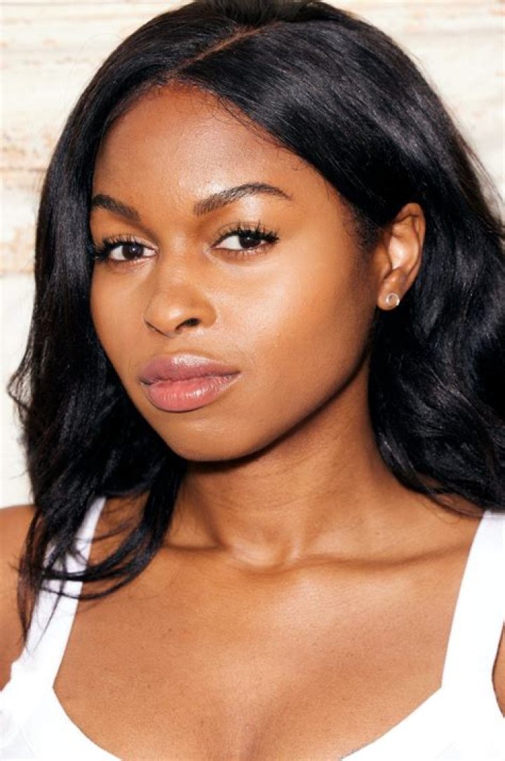 Aziza Scott Height, Weight, Net Worth, Age, Wiki, Who, Instagram, Biography