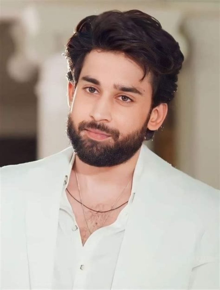 Bilal Abbas Khan Height, Weight, Net Worth, Age, Birthday, Wikipedia, Who, Instagram, Biography