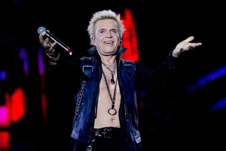 
Billy Idol Honored with a Star on the Hollywood Walk of Fame: ‘It’s Just Incredible’ 