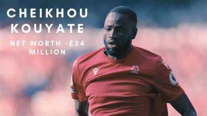 
Cheikhou Kouyaté Height, Weight, Net Worth, Age, Birthday, Wikipedia, Who, Nationality, Biography 