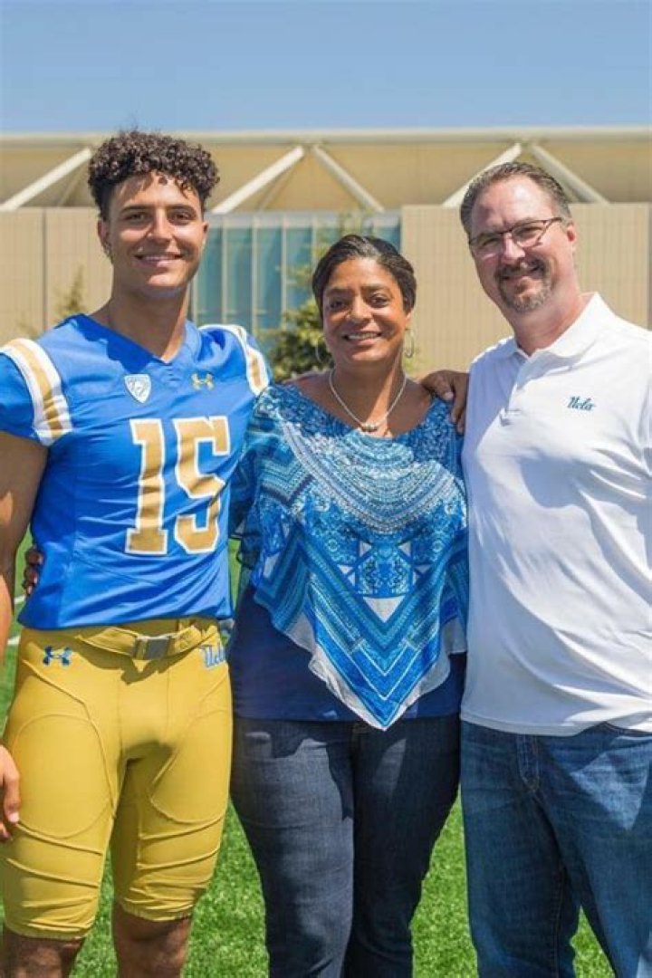 Get To Know Jaelan Phillips’ Parents Jonathan Phillips And Sabine Robertson