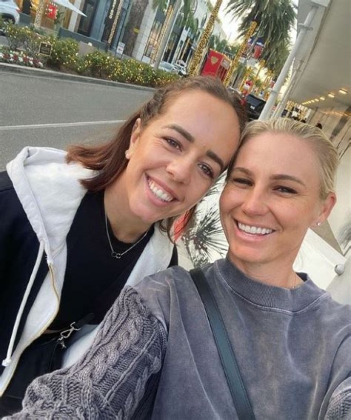
Is Ryann O’toole Married or Engaged? Who Is The Wife or Fiance? 