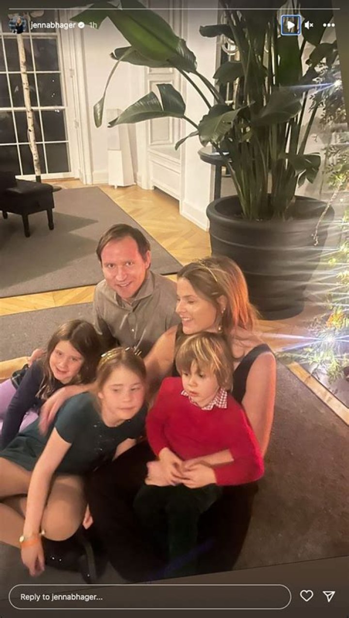 
Jenna Bush Hager Celebrates Thanksgiving with Her 3 Children: ‘Thankful’ 