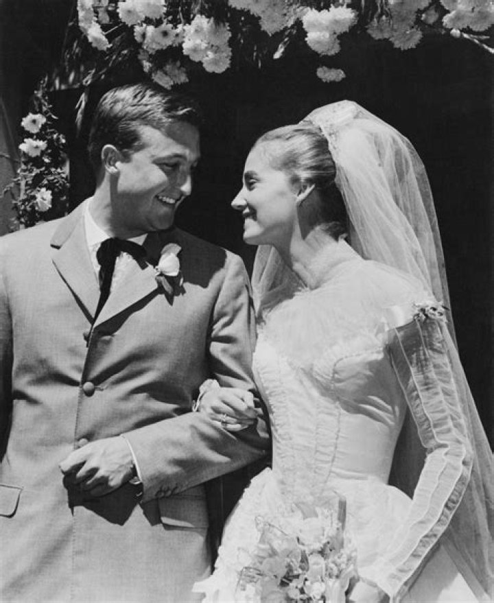 
Jodie Weston Height, Weight, Net Worth, Age, Birthday, Wikipedia, Who, Instagram, Biography 