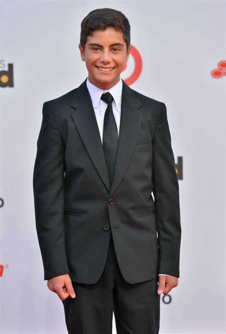 
Juan Emilio Ameri Height, Weight, Net Worth, Age, Birthday, Wikipedia, Who, Instagram, Biography 