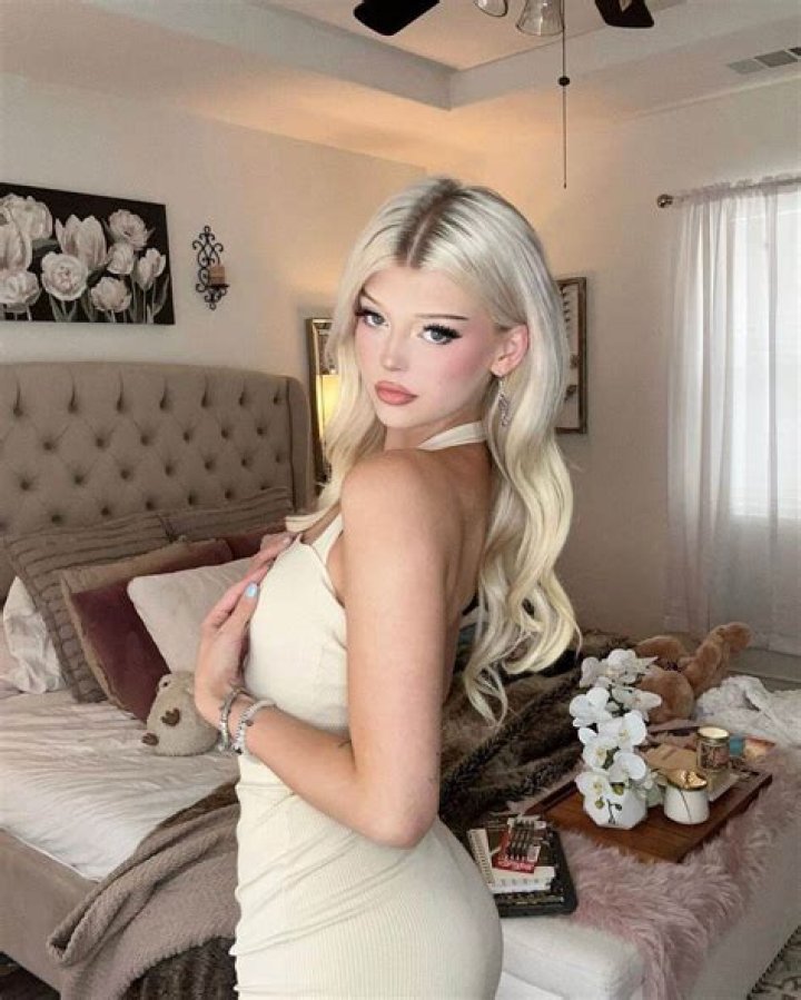 Loren Gray Height, Age, Boyfriend, Biography, Wiki, Net Worth