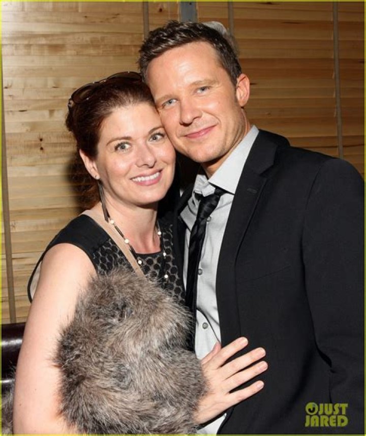 
Lori Davis Obituary: Is Lori Chase Dead? Will Chase Wife 
