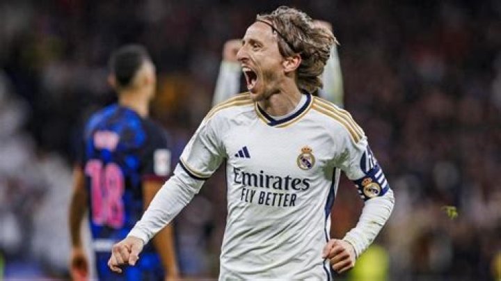 
Luka Modric Laments Real Madrid’s Sale Of Casemiro 