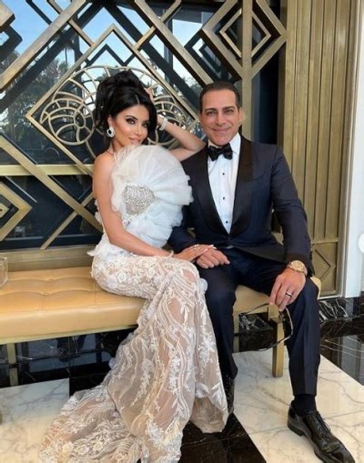 
Manny Khoshbin Net Worth, Age, Height, Wedding, Wife Leyla Milani, Wiki 