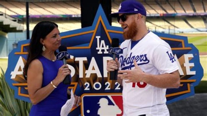 
Meet Chris Lannetta Wife Lisa Lannetta Amid His Cheating Affair Rumor With Alanna Rizzo 