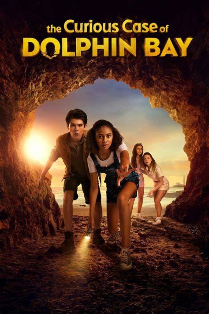 Meet Curious Case Of Dolphin Bay Lead Cast Izabela Rose Family And Bio Details