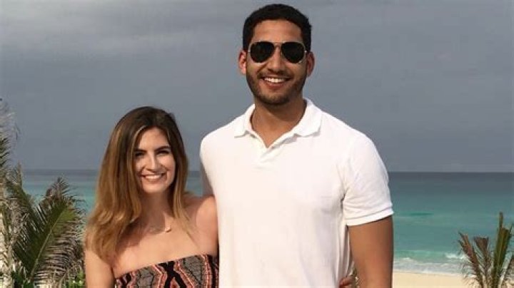 Meet Kaitlan Collins Partner Will Douglas: Is The CNN Chief White House Correspondent Married To Her Boyfriend?