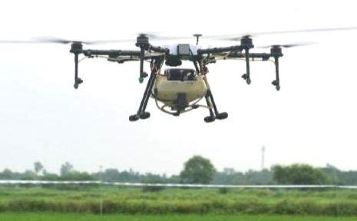 
Pak drone airdrops 4 heroin packets in Punjab 