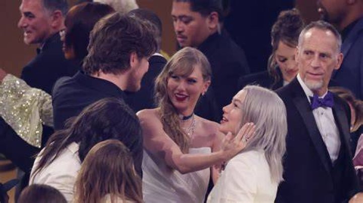 
Phoebe Bridgers and Bo Burnham dating? Keith Urban accidentally shares video of alleged couple kissing at Taylor Swift’s Philadelphia concert 