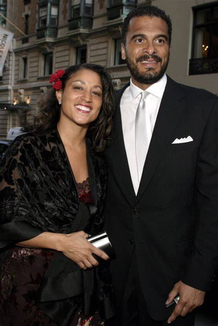 
Radmila Lolly Husband, Is She Married To John Utendahl? Family Ethnicity 