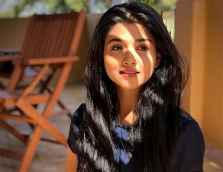 Riddhi Dogra Vashisth Height, Weight, Net Worth, Age, Birthday, Wikipedia, Who, Instagram, Biography
