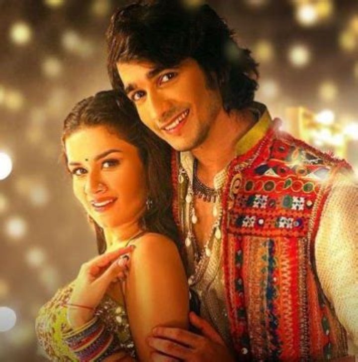 
Shantanu, Avneet all set to make you dance to the tune of ‘Kesariyo Rang’ 
