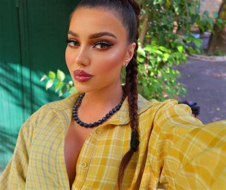 Sofia Hublitz Height, Weight, Net Worth, Age, Birthday, Wikipedia, Who, Nationality, Biography