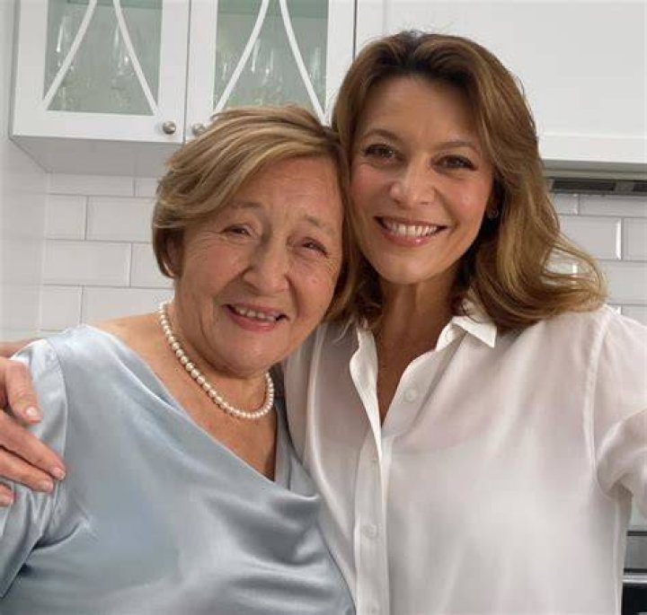 Sofie Formica Height, Weight, Net Worth, Age, Birthday, Wikipedia, Who, Instagram, Biography
