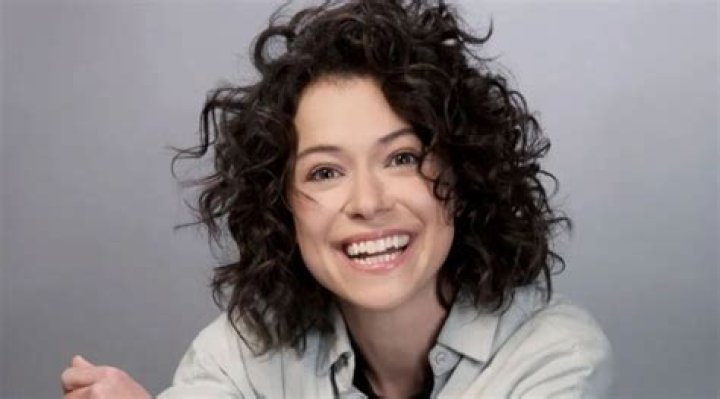 Tatiana Maslany Height, Weight, Net Worth, Age, Birthday, Wikipedia, Who, Nationality, Biography