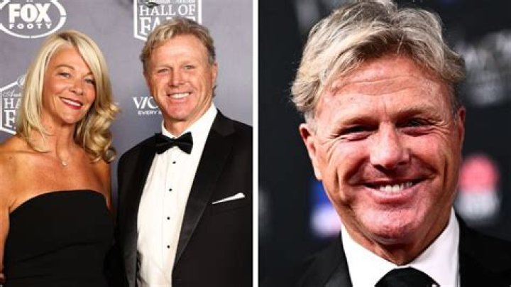 
Who Is 57-Years-Old Dermott Brereton’s Partner In 2022 After Divorce From His Wife Toni? 