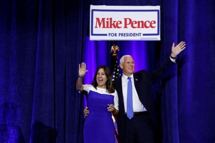 Who is Asa Hutchinson’s wife, Susan Burrell Hutchinson?