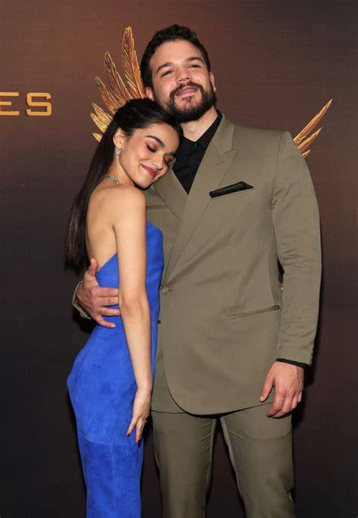 
Who is Rachel Zegler’s boyfriend Josh Andrés Rivera? Their relationship timeline 