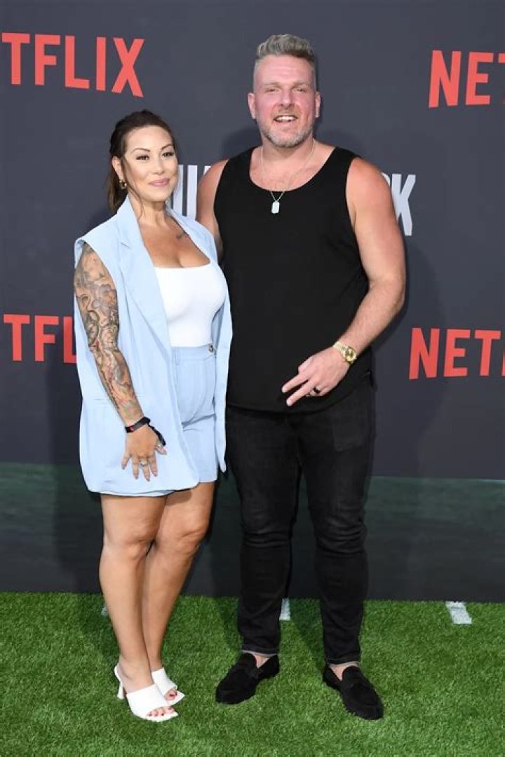 
Who Is Samantha Herrera? John McAfee Ex Girlfriend Claims He Is Alive and On The Run 